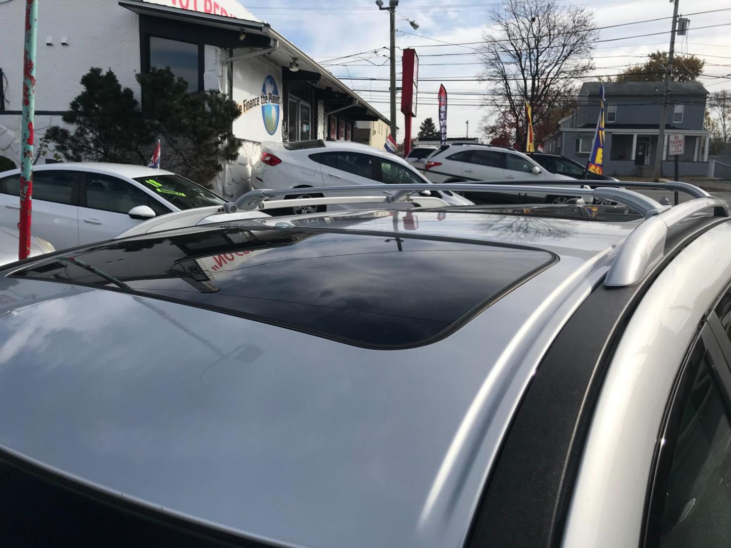 2014 Silver /Black Nissan Pathfinder S (5N1AR2MM6EC) with an 3.5 V6 engine, Automatic transmission, located at 577 Chester Pike, Prospect Park, PA, 19076, (610) 237-1015, 39.886154, -75.302338 - Photo#9